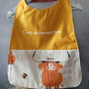Bavoir à inscription motif vache