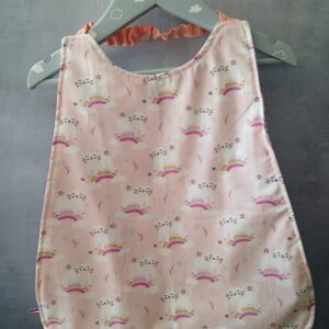 Grand bavoir type serviette de maternelle à motifs chat licorne