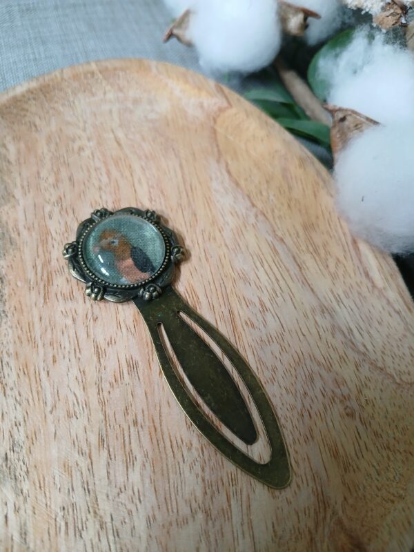 Marque-page cabochon motif oiseau