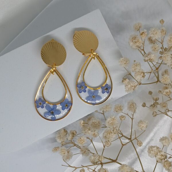 clips pour oreilles non percées, boucles en resine et fleurs séchées