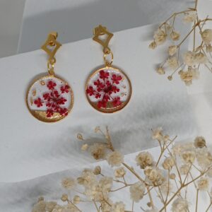 Boucles d&rsquo;oreilles fleurs de carotte sauvage rouge